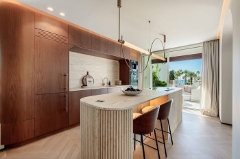 Penthouse w pierwszej liniii brzegowej w Estepona 1565 - zdjęcie 8