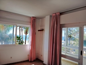 Beach Frontline Apartment in Estepona 1618 - zdjęcie 17