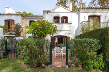 Townhouse w Estepona 2003 - zdjęcie 20