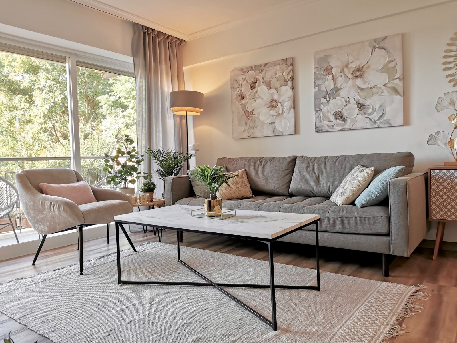 Apartament w New Golden Mile z widokiem na morze 1736