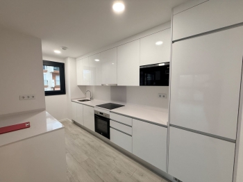 Apartament w centrum Estepony 1548 - zdjęcie 5