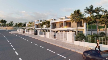 Komfortowy dom szeregowy z prywatnym ogrodem i solarium – Estepona Zachodnia - zdjęcie 3