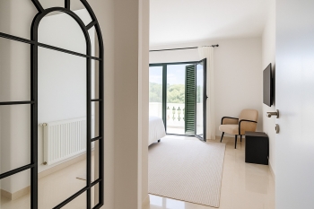 Elegancji dom bliźniak z basenem w Sotogrande 1606 - zdjęcie 2