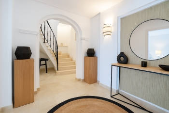 Elegancji dom bliźniak z basenem w Sotogrande 1606 - zdjęcie 7