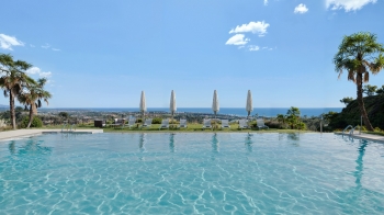 Nowoczesny apartament z przestronnym tarasem w Estepona 1714 - zdjęcie 20