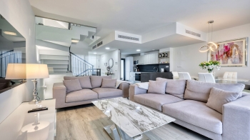 Stylowy townhouse z widokiem na morze 1603 - zdjęcie 11