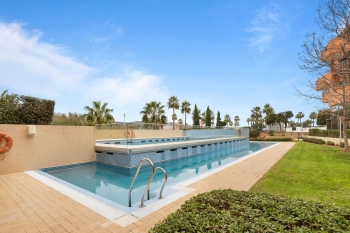 Przestronny apartament z prywatnym ogrodem w Sotogrande Marina 1258 - zdjęcie 14