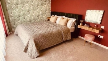 Przestronny designerski apartament 1327 - zdjęcie 9
