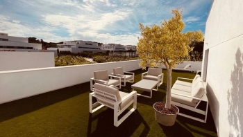 Przestronny designerski apartament 1327 - zdjęcie 11