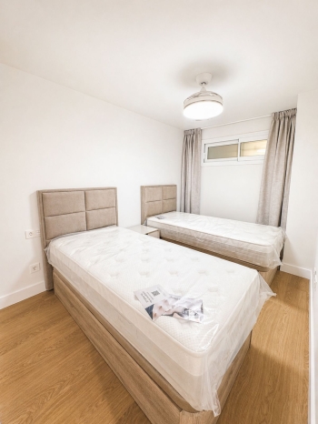 Odnowiony apartament z widokiem na morze i garażem 1318 - zdjęcie 12